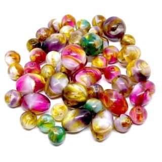 České mačkané korálky - mix tvarů a velikostí u nás na e-shopu https://www.corallio.cz/ceske-mackane-koralky/ www.corallio.cz